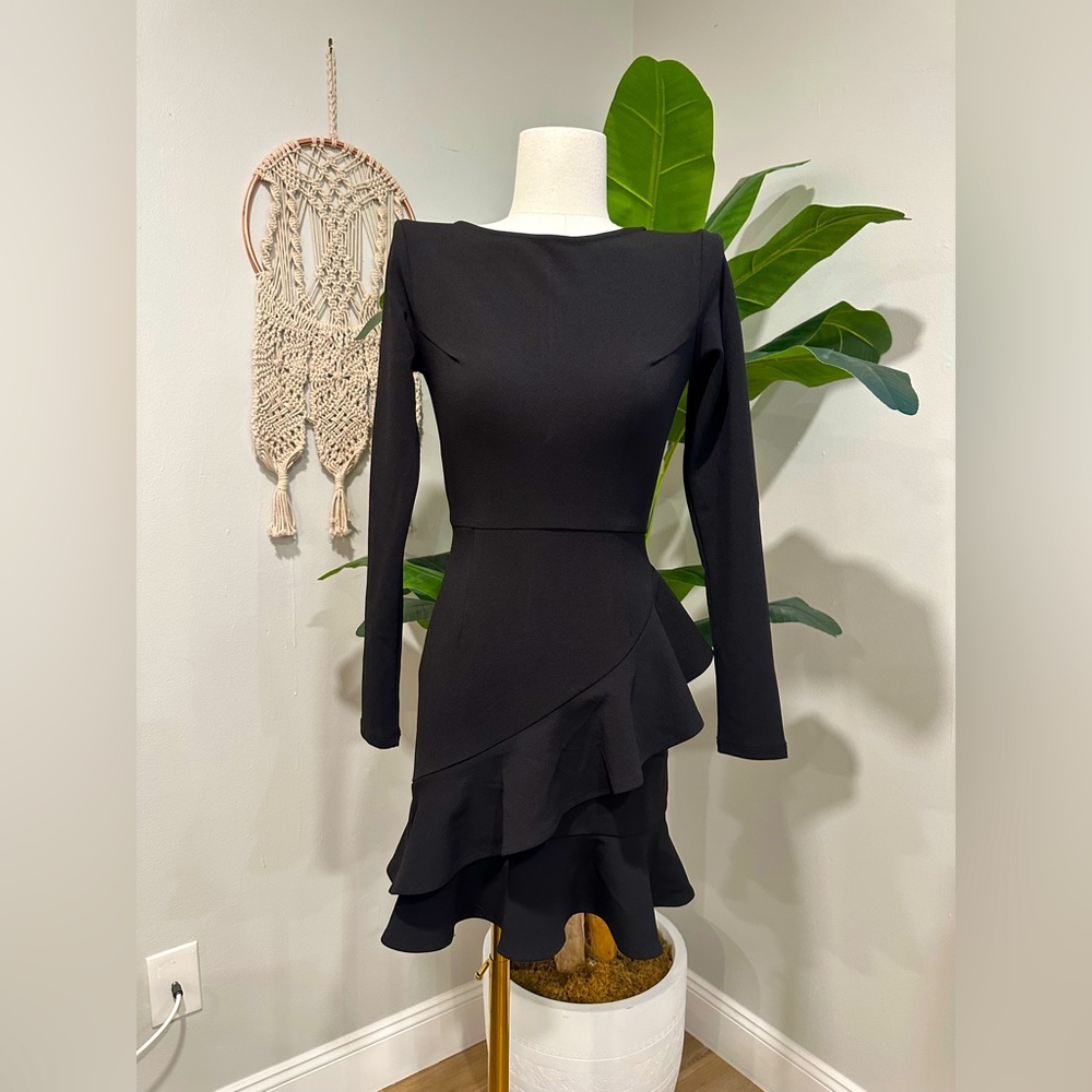 Gorgeous LBD from Hello Molly